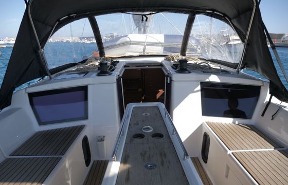 Dufour 430 Bloody Mary