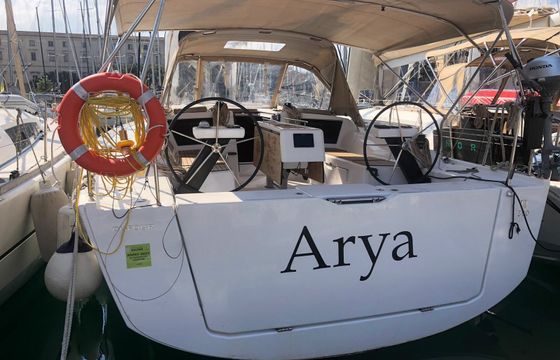 Dufour 390 Arya