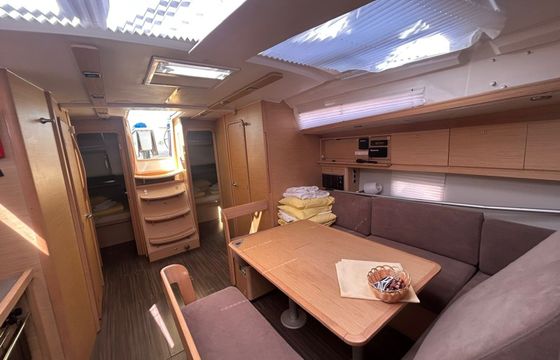 Dufour 430 Freya
