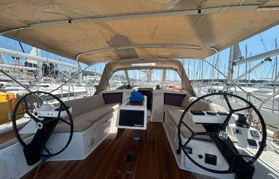 Dufour 430 Freya