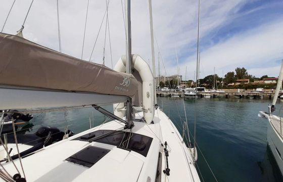 Dufour 390 Inycum