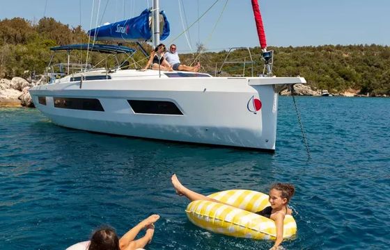 Dufour 44 Sunsail 24