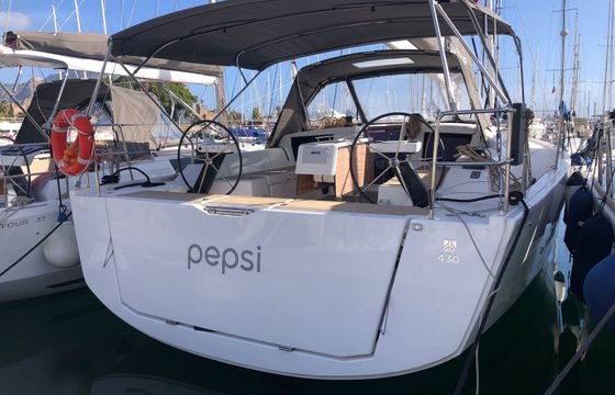 Dufour 430 Pepsi