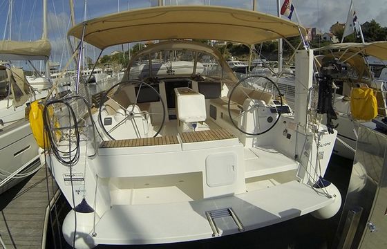 Dufour 412 Amazing