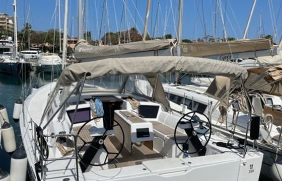 Dufour 390 Palmarola