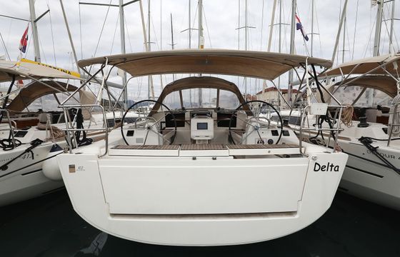 Dufour 412 Delta
