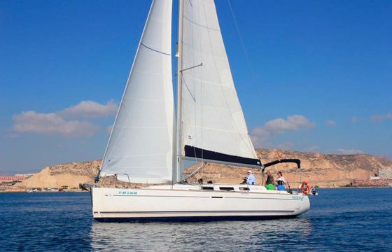 Dufour 40 La Malta Blue