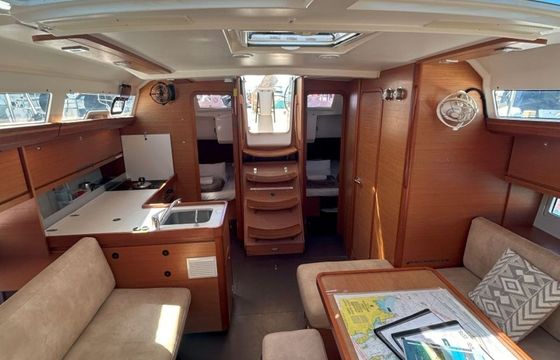 Dufour 412 Miss B