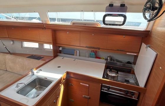 Dufour 412 Miss B