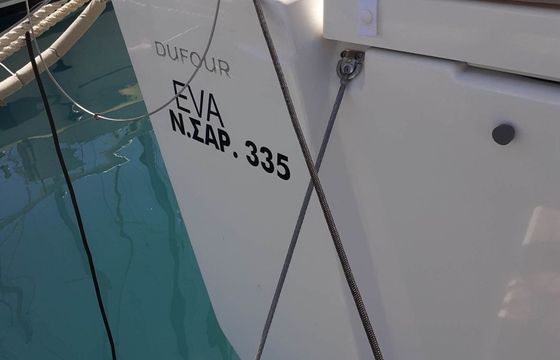 Dufour 430 Eva