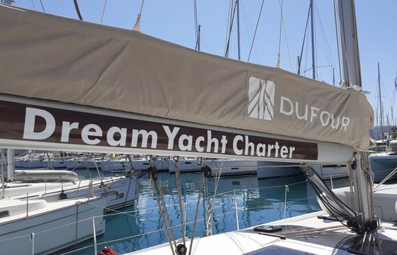 Dufour 430 Eva