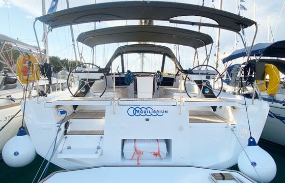 Dufour 41 Equilibrium