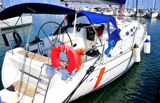 Dufour 44 Happy AS