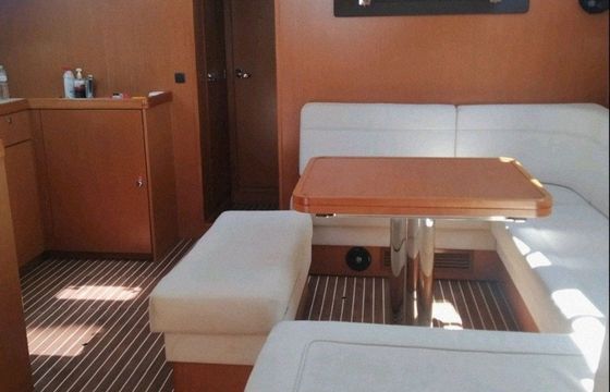 Dufour 430 Nima 11
