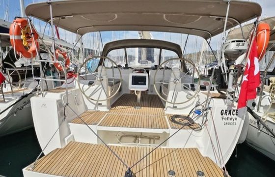 Dufour 450 Grace