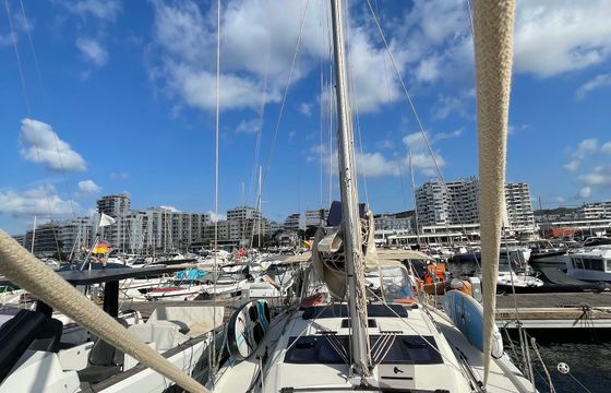 Dufour 430 Victoria
