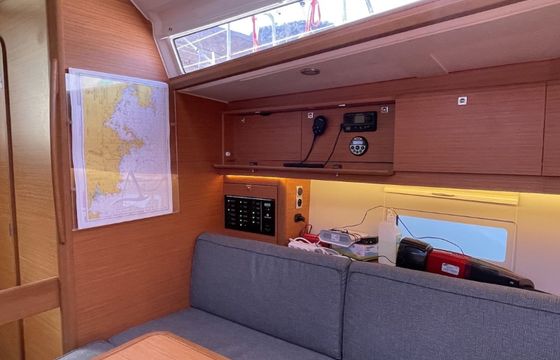 Dufour 430 Sweet