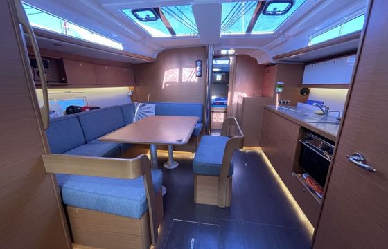 Dufour 430 Sweet