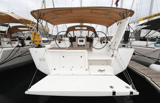 Dufour 460 GL Chuck
