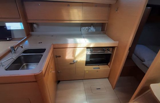 Dufour 412 Hedone