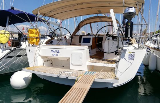 Dufour 412 Matul