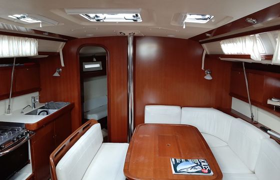 Dufour 425 Trinquette