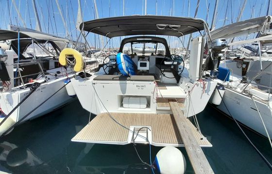 Dufour 430 Alma Libre 10
