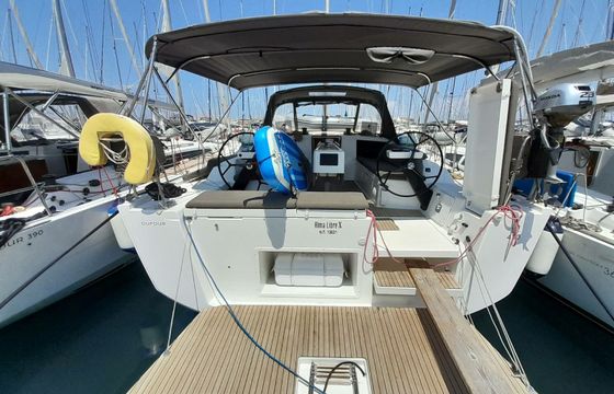 Dufour 430 Alma Libre 10