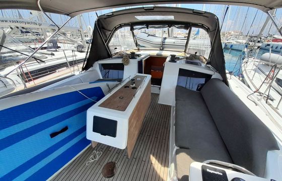Dufour 430 Alma Libre 10