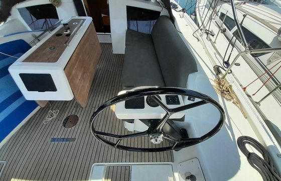 Dufour 430 Alma Libre 10