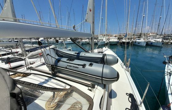 Dufour 430 Alma Libre 10