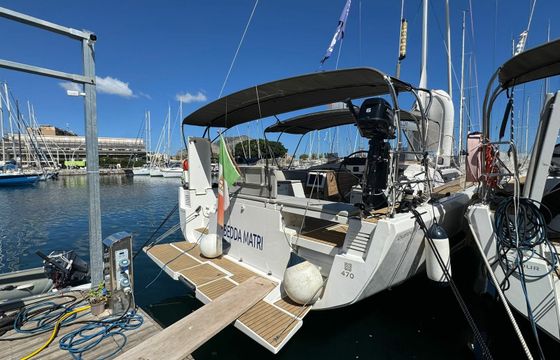 Dufour 470 Bedda Matri