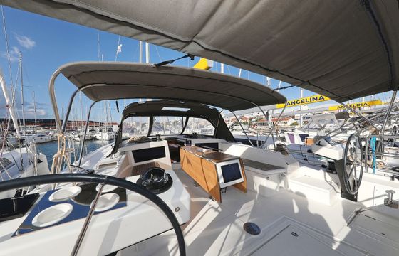 Dufour 470 Anthea