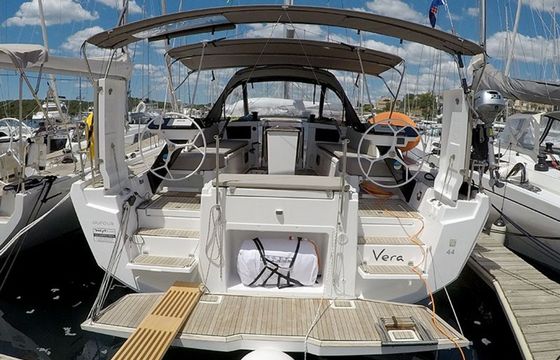 Dufour 44 Vera