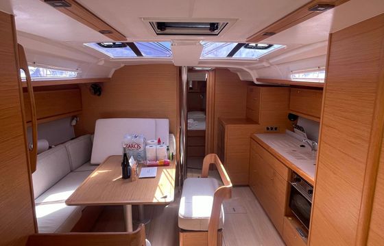 Dufour 430 Blue Moon 2