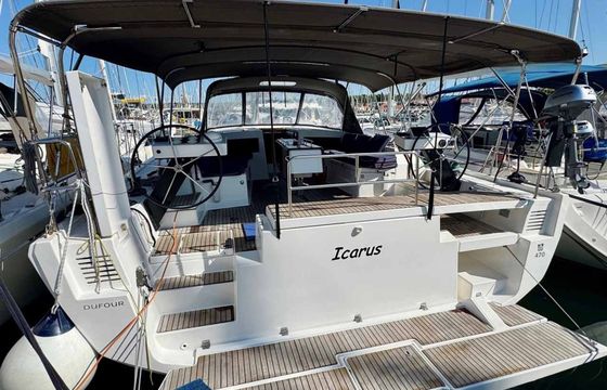 Dufour 470 Icarus