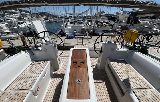 Dufour 460 GL Avalon 2