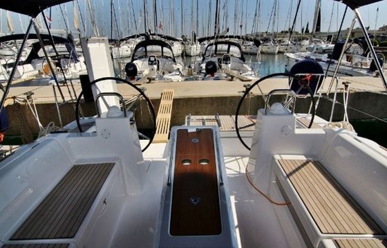 Dufour 460 GL Lola