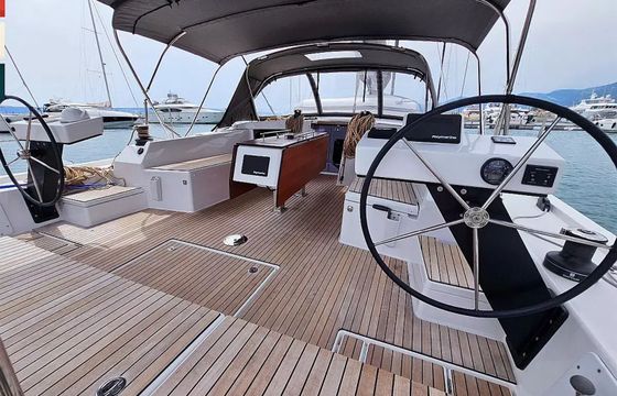 Dufour 470 Sonata