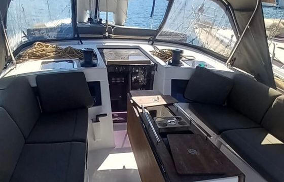 Dufour 470 Gusto 7