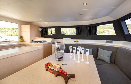 Dufour 48 Catamarino