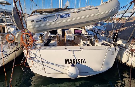 Dufour 430 Marista