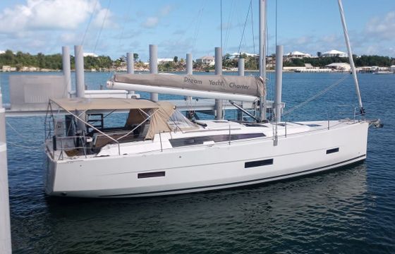Dufour 430 Sunny Mango