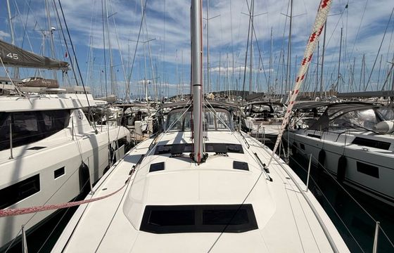 Dufour 470 Luisa