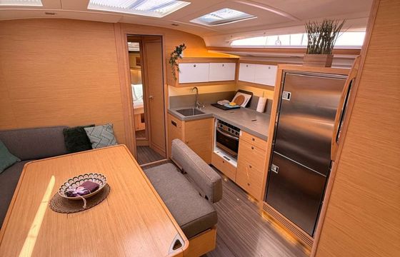 Dufour 470 Luisa