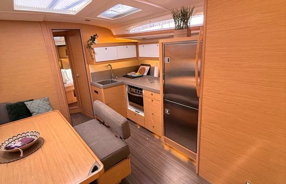 Dufour 470 Luisa