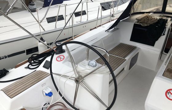 Dufour 460 GL Panther