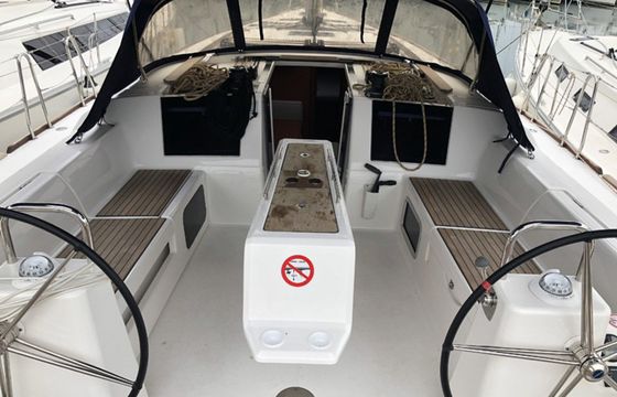 Dufour 460 GL Panther
