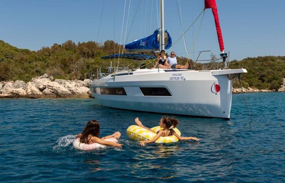 Dufour 44 Sunsail 24