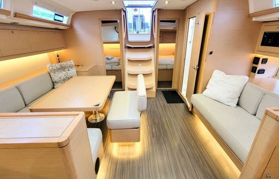 Dufour 470 Unity